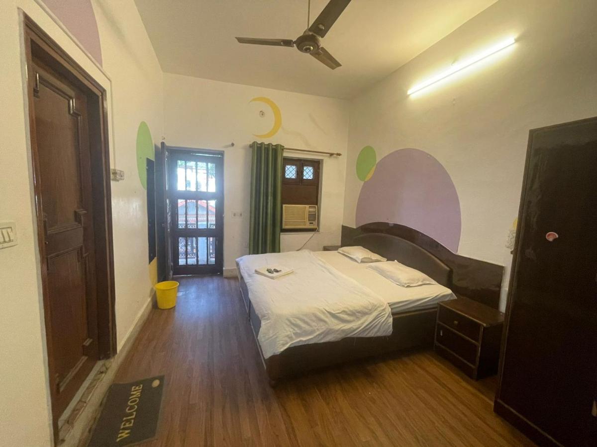 Unplan Hostel Rishīkesh Exterior foto
